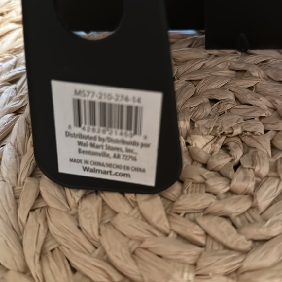 Nana Photo college Frame for 4x6”photos! Total size= 10.5”square Makes a great🎁! - Picture 3 of 7